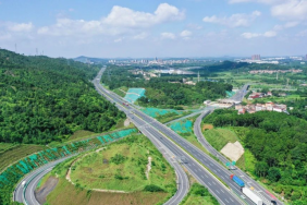佛（山）清（远）从（化）高速公路北段项目中心试验室试验检测、地基专项检测、桩端溶洞探测